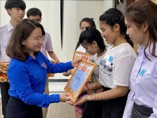 Tuyên dương 122 gương sinh viên Lào – Campuchia tiêu biểu năm 2020