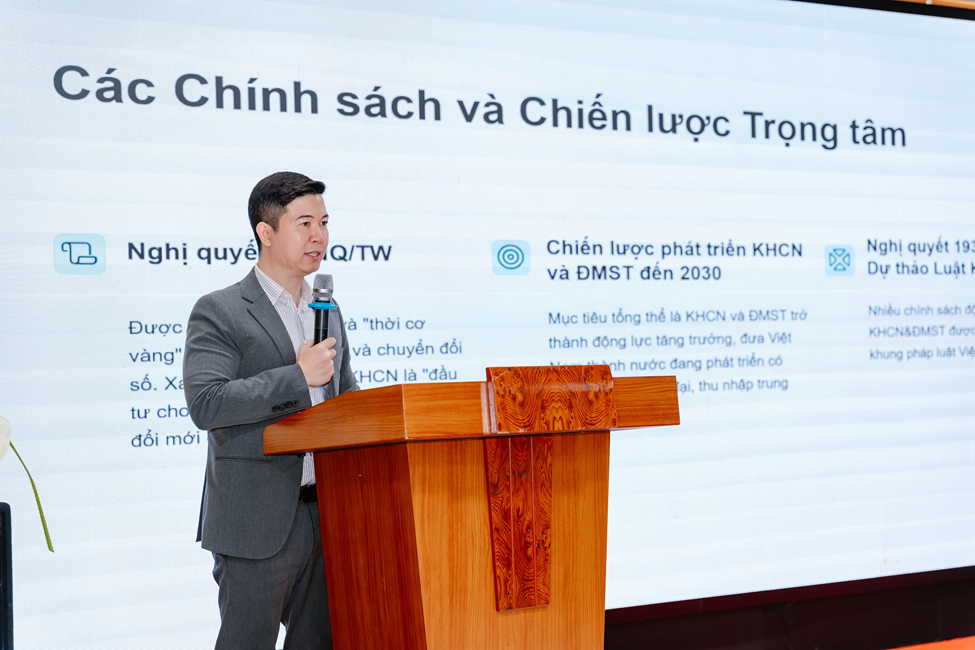 PGS.TS. Nguyễn Ngọc Hà – Viện Nghiên cứu Sáng tạo, Đại học Ngoại thương chia sẻ về bối cảnh chung