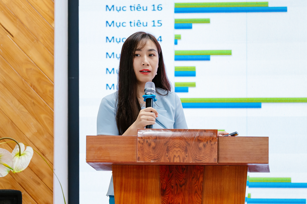 Ths. Nguyễn Phương Linh, Viện trưởng Viện Nghiên cứu Quản lý phát triển bền vững (MSD) chia sẻ mô hình đổi mới sáng tạo mở của MSD
